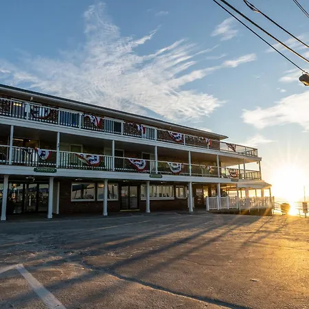 Norseman Resort On The Beach-3
