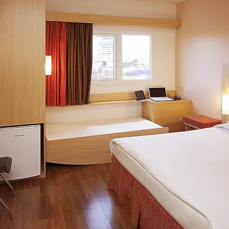 Ibis Uberlandia-3