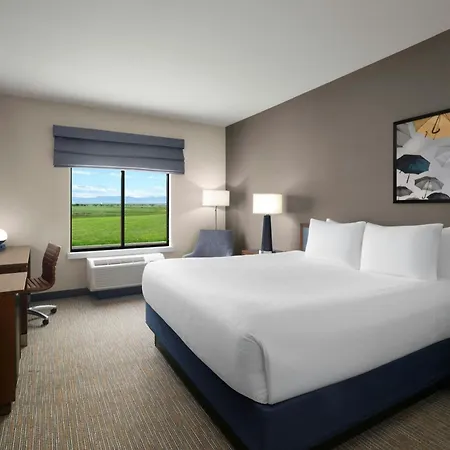 City Express By Marriott Denver Airport-3