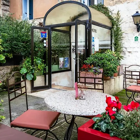Hotel La Muette-3