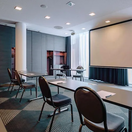 Moevenpick Hotel Stuttgart Airport-3