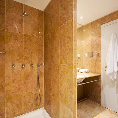 Hotel Acquaviva Del Garda-3