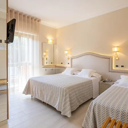 Hotel Globus-2