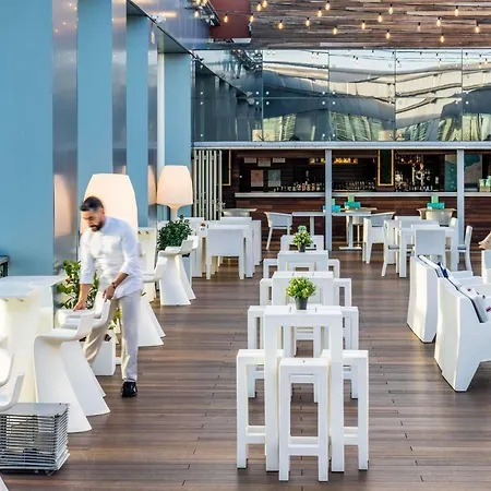 Novotel Barcelona City-3