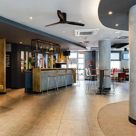 Ibis Barcelona Castelldefels-3