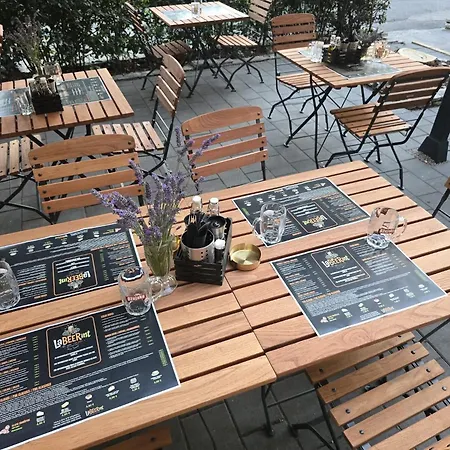 Hotel Zagreb-2