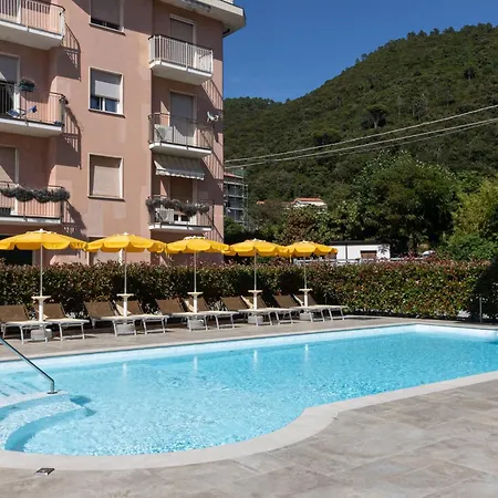 Hotel Riviera-2