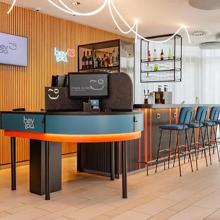Hey Lou Hotel Hildesheim-2