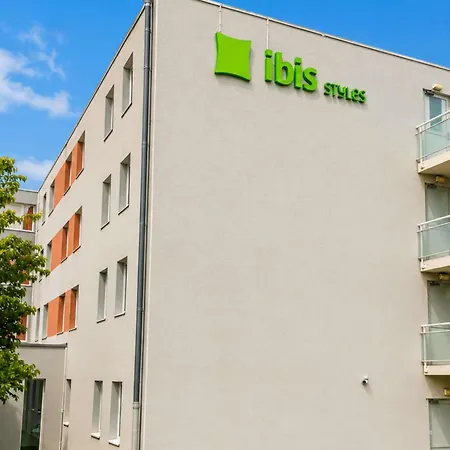 ibis Styles Clermont Ferrand Sud La Pardieu-3