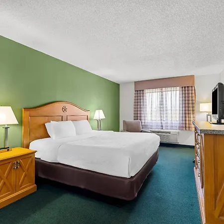 Quality Inn Evanston Near Wyoming Downs-2