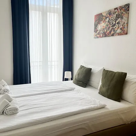 Guesthouse Lugano Center By Lr-2