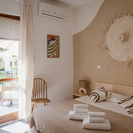 Nido Colorato Guest House-2