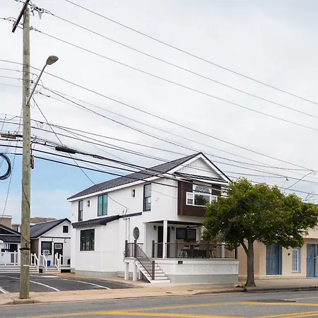 Coastal Sands Inn-3