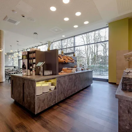 ibis Styles Coburg-3