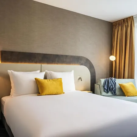 Mercure Amsterdam North Station-3