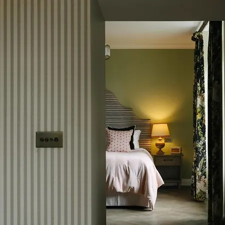 Cromlix-2