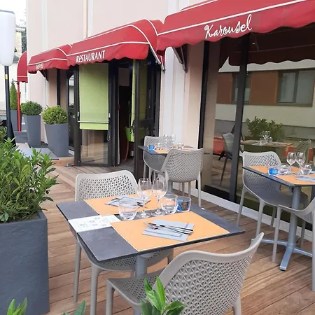 Kyriad Hotel Nevers Centre-3