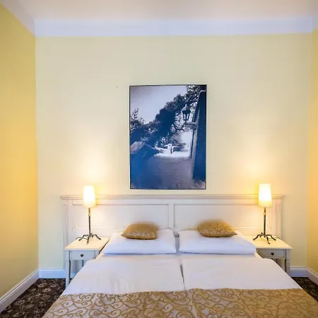 Hotel Metamorphis-3