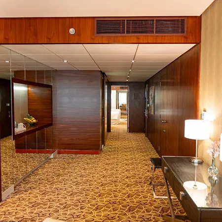 Majestic Premier Hotel Burdubai-3