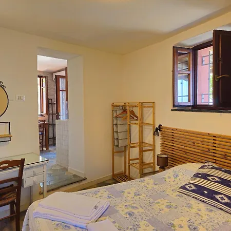 Il Borgo Di Campi-3
