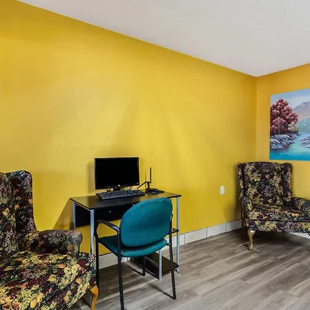 Econo Lodge Gallup West-3