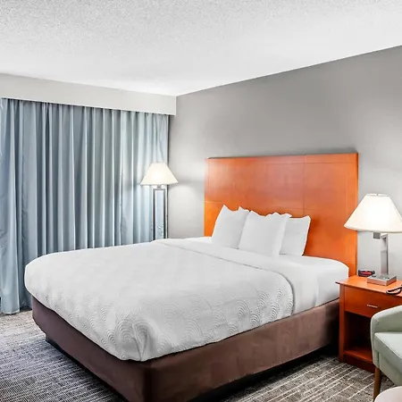 Country Inn & Suites By Radisson, Muskegon, Mi-3