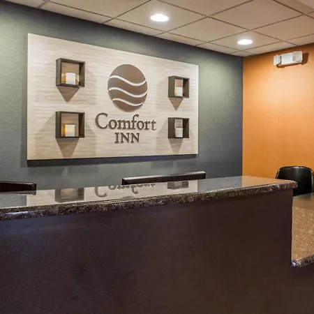 Comfort Inn & Suites Lumberton Central I-95-2