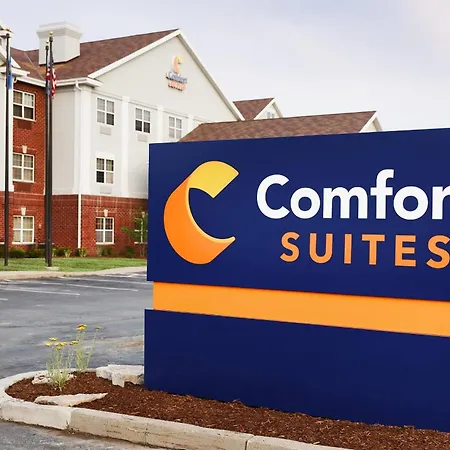 Comfort Suites Milwaukee Airport-3