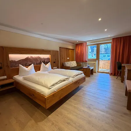 Hotel Bergheimat-3