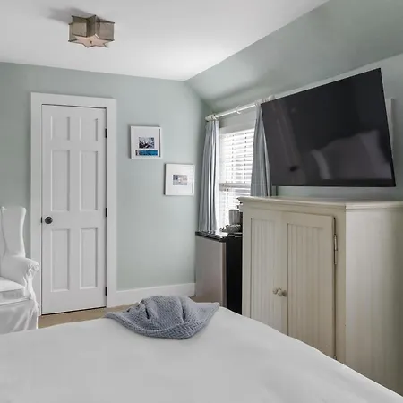 The Tides Beach Club-2
