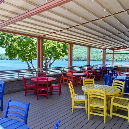 Surfside On The Lake-3