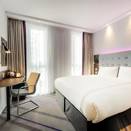 Premier Inn Freiburg City Sued-2