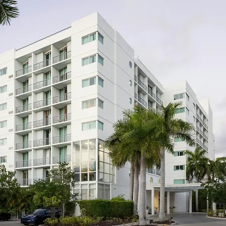 Maritime Hotel Fort Lauderdale Airport & Cruiseport-2
