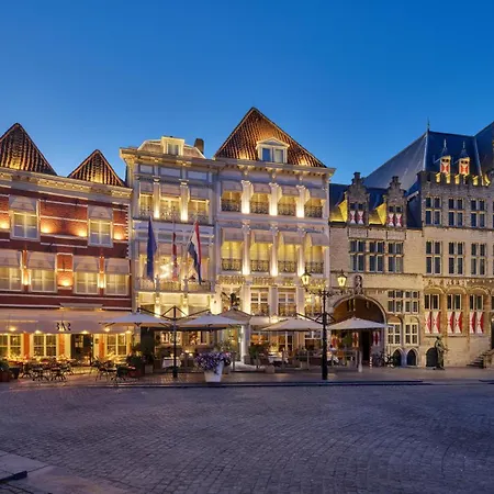 Grand Hotel en Résidence De Draak-3