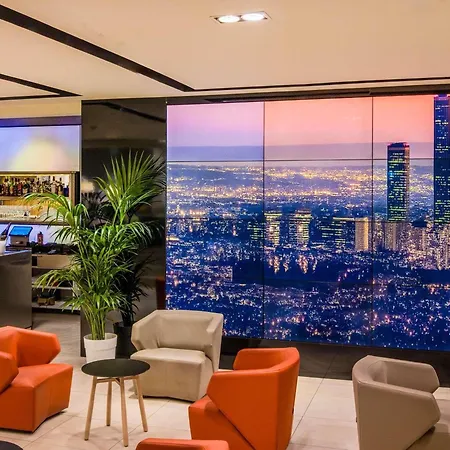 Novotel Madrid Center-3