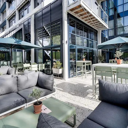 Novotel Paris Centre Bercy-3