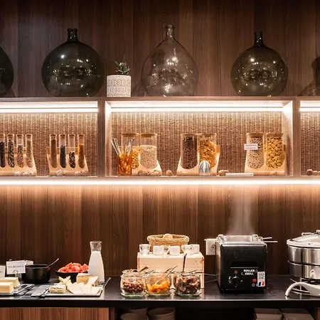 Mercure Grenoble Meylan-3
