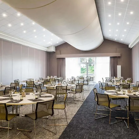 Novotel Lyon Bron-3