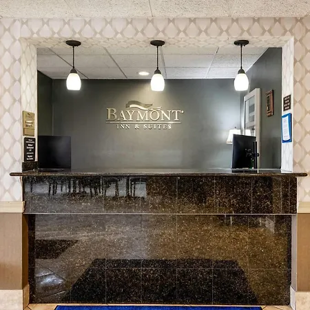 Baymont By Wyndham Janesville-3