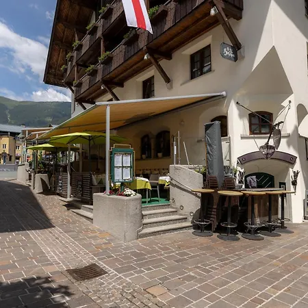 Hotel Zum Hirschen Zell Am See-3