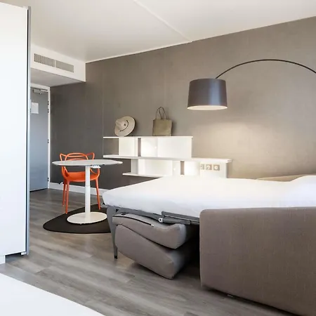 Novotel Suites Perpignan Centre-3