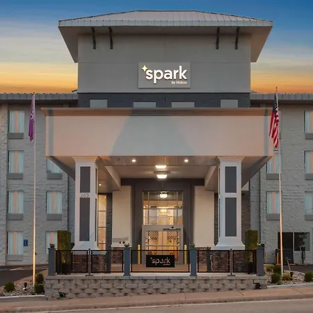 Spark By Hilton Branson Meadows-2