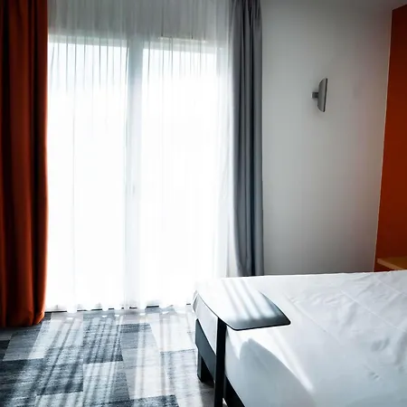 ibis Styles Bourbon Lancy-2