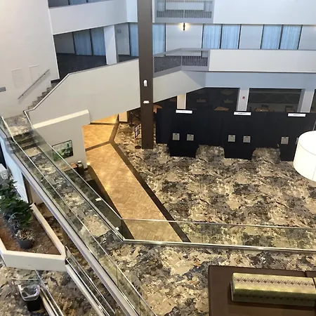 Wyndham Grand Executive Center Little Rock Airport-2