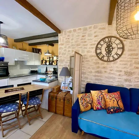 Domaine Ô Clair de Lune - Chambres d'Hôtes et Gîtes à Sarlat - Accès Cité Médiévale 5 minutes à pied - Parking - SPA&Massages en option - Piscine de saison-2