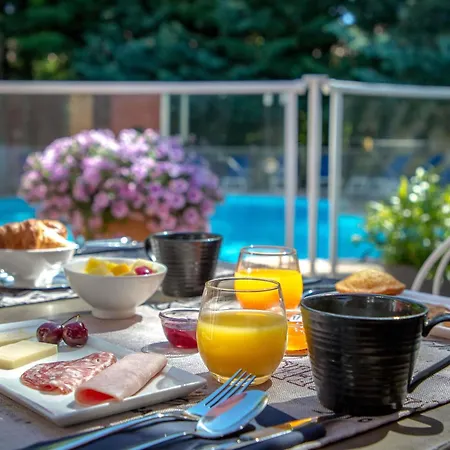 Ibis Brignoles Provence Verte-3