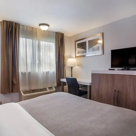 Quality Inn & Suites Silverdale Bangor-Keyport-2