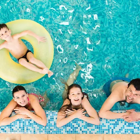 Holiday Inn Express & Suites Wilmington-Newark By Ihg-3