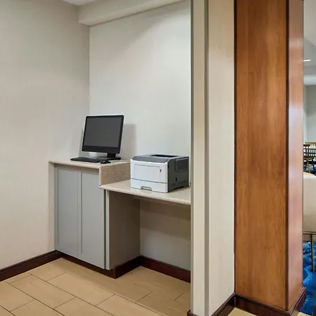 Fairfield By Marriott Frankfort-2