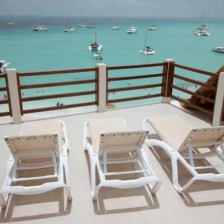 Cuxos Hotel Beachfront-2
